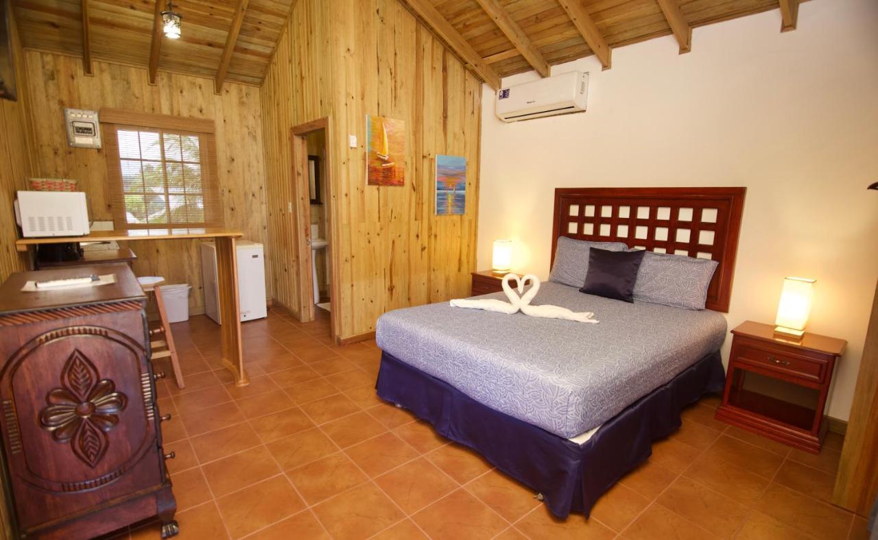Hotel Playa Caribe Tela Eksteriør bilde